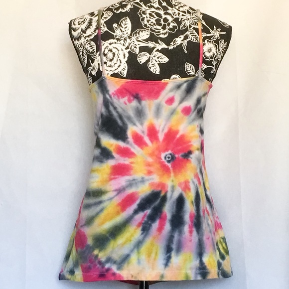 ❌SOLD❌TieDye Tank - Picture 3 of 5